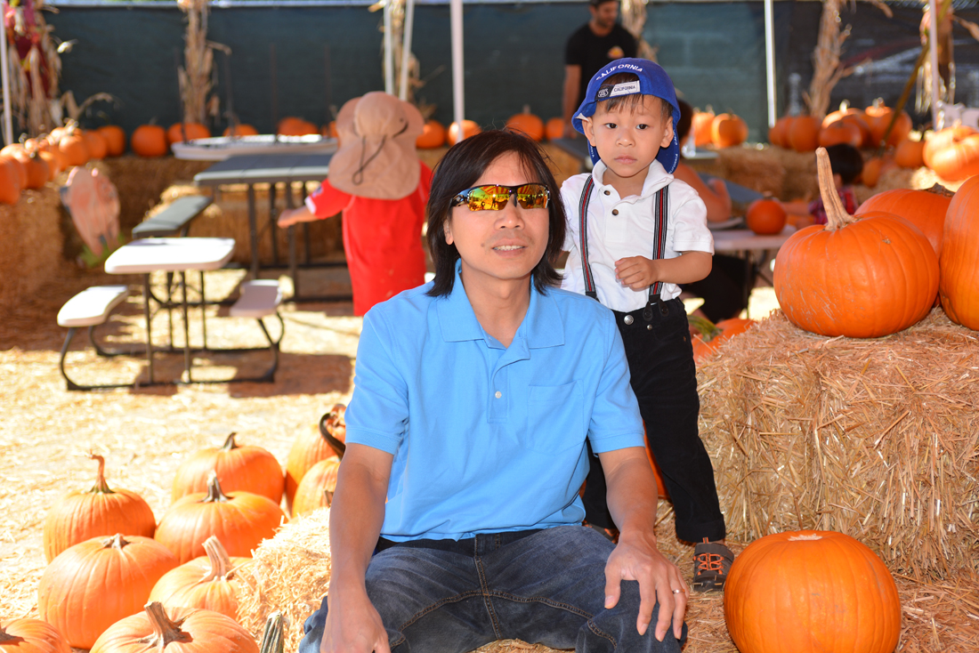 William Quy Bui - Almost 3 years old
Pumpkin Patch
@Westminster Mall
Keywords: Pumpkin;patch;westminster mall;william;fall;thanksgiving