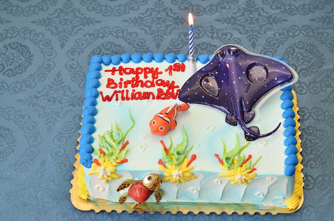 William's first cake - Under the Sea theme
