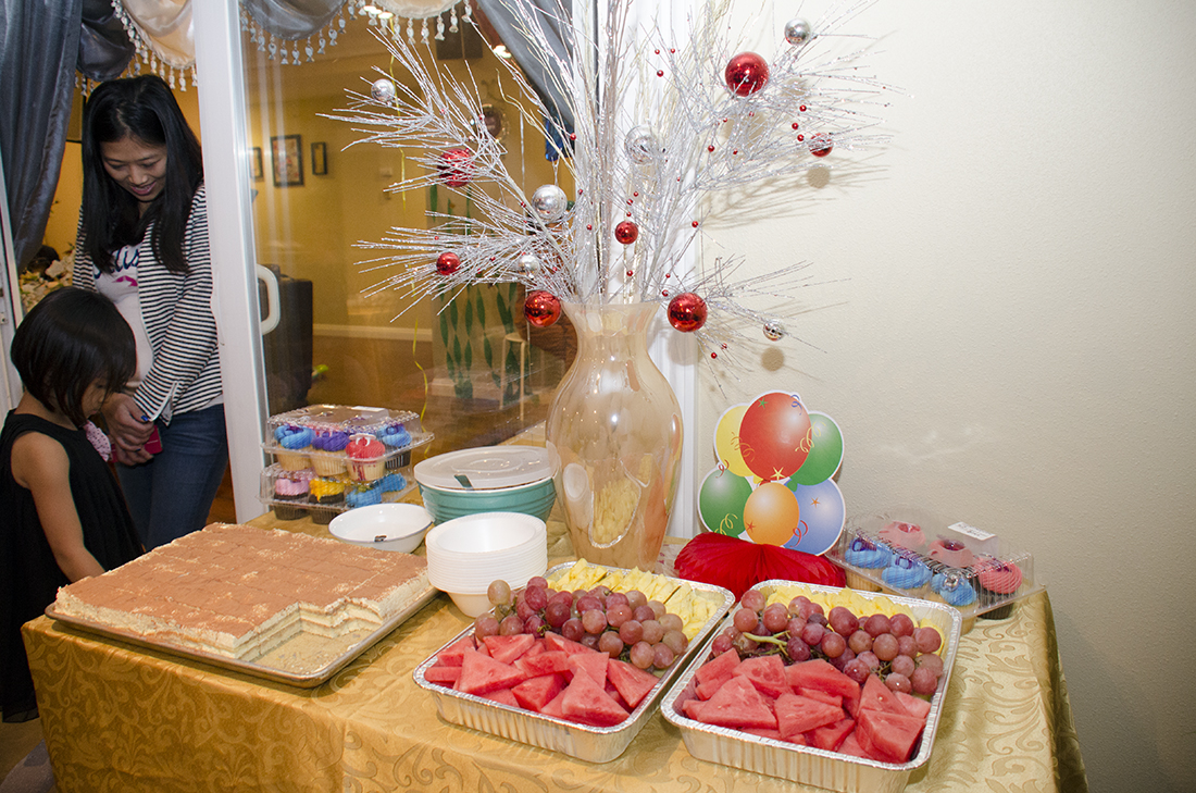 Dessert table
