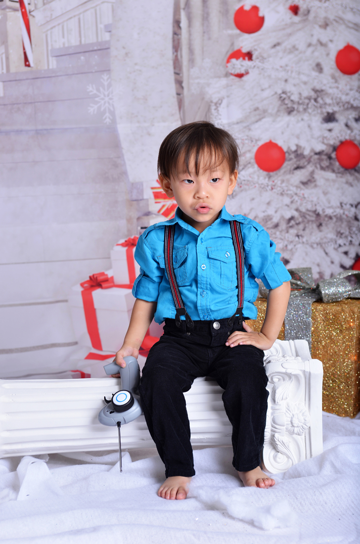 Xmas 2016
William Quy Bui (3 yrs old)
