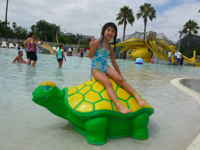 Tracy Võ
Soak City in Buena Park
Aug 28, 2010
