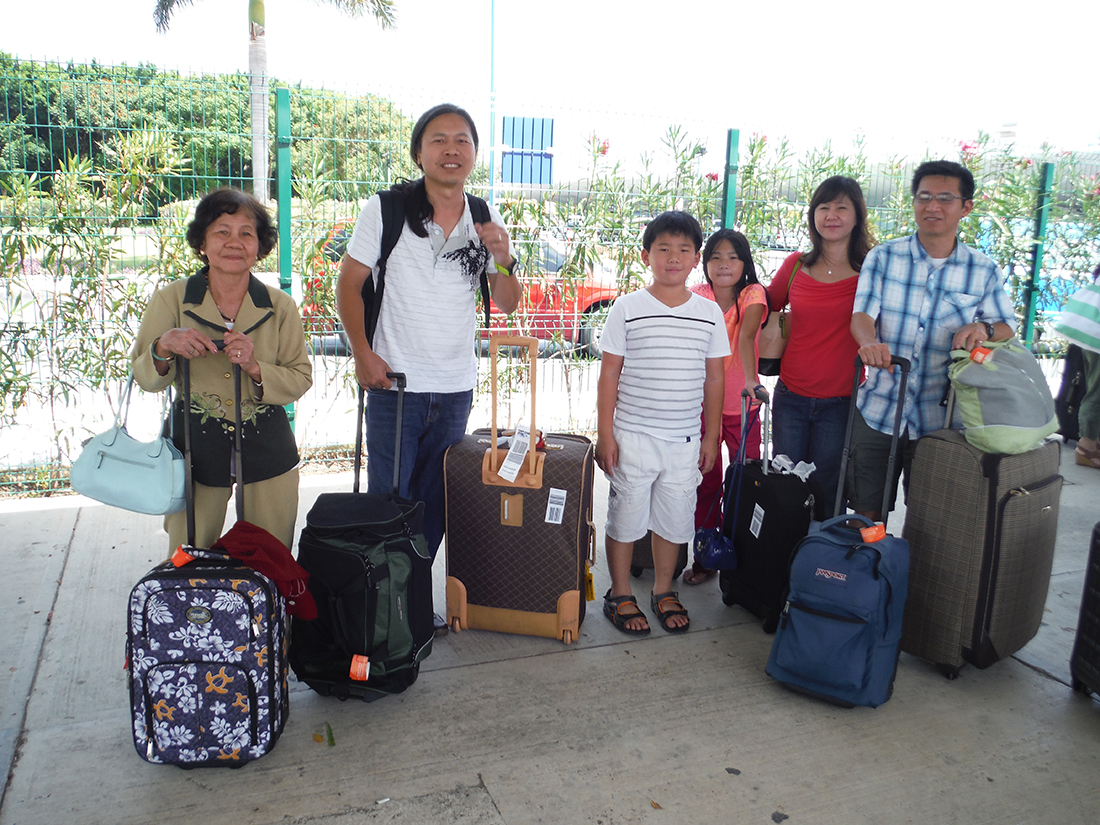 Waiting outside the Mexico airport for the Apple Vacation bus to take us to the hotel.
