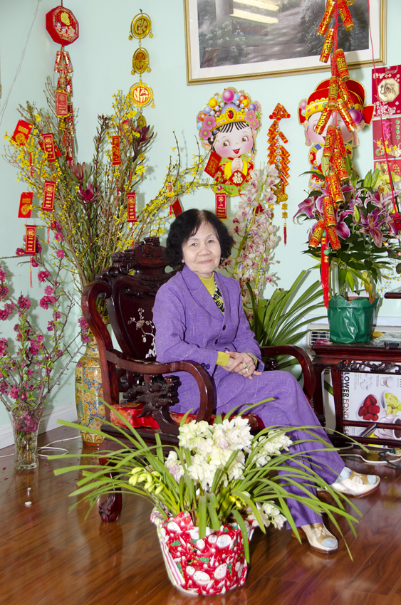 Mom Tuyết
