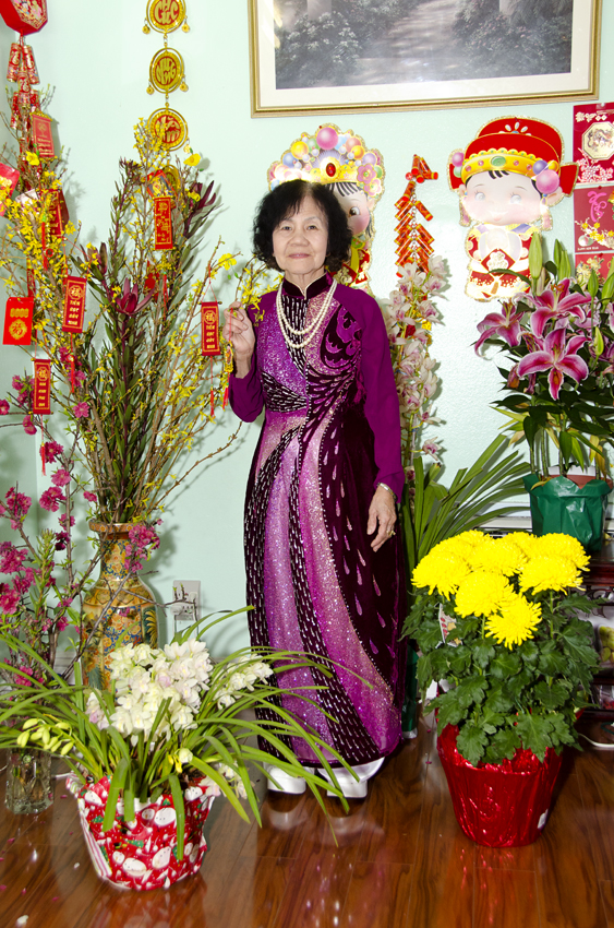 Mom Tuyết
