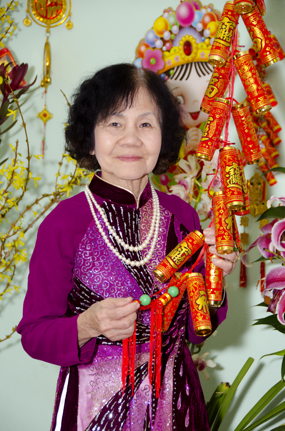 Mom Tuyết
