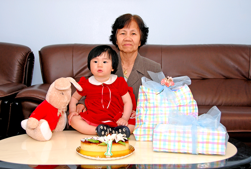 Grandma Tuyết and Tracy Võ
