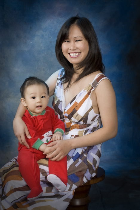 Bryan Thanh Bình & Mom Eliza Huyền Nguyễn
